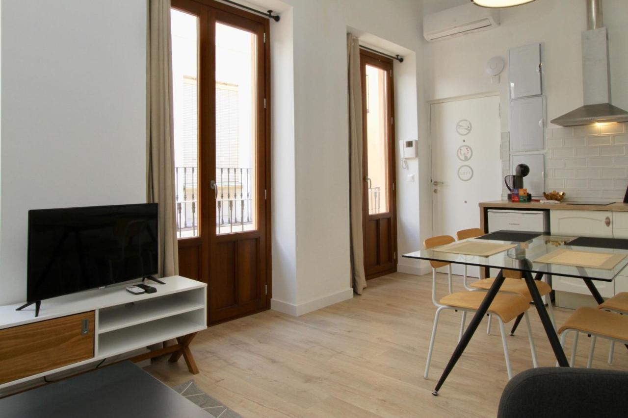 Apartamentos Inside Centro Гранада Екстер'єр фото