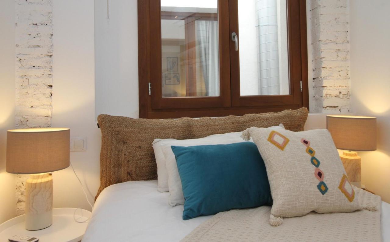 Apartamentos Inside Centro Гранада Екстер'єр фото